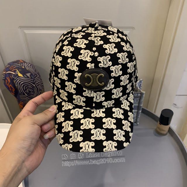 CELINE新品女士帽子 賽琳春夏新款凱旋門logo鎖扣提花帆布棒球帽鴨舌帽  mm1717